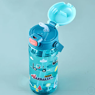 ขวดน้ําพลาสติก พร้อมหลอดดูด ปลอด BPA ขนาด 550 มล. ทนทาน ไม่แตกง่าย พร้อมที่จับ สําหรับเด็ก