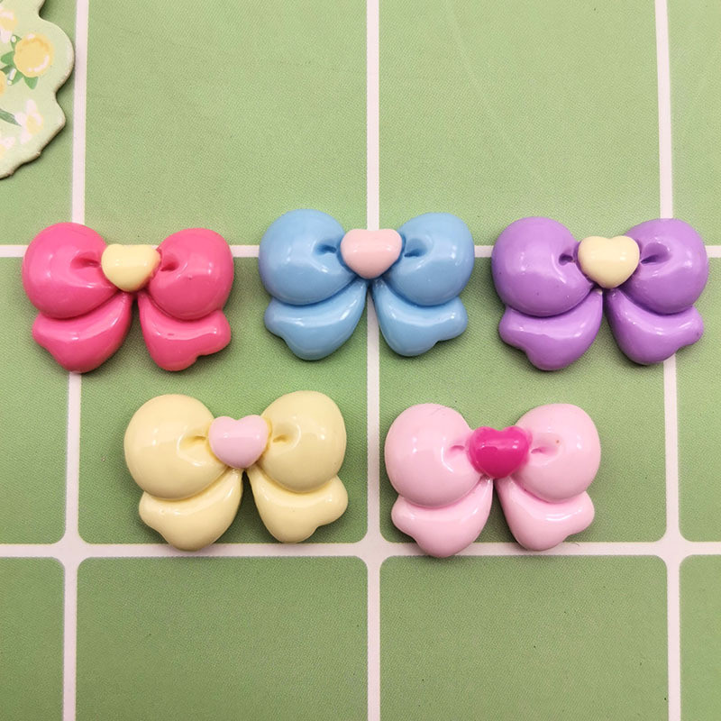 10ชิ้นทําเองอุปกรณ์เรซินจําลองเคลือบเงาที่มีสีสันหัวใจโบว์ครีมกาวเคสโทรศัพท์หัวเชือกคว้าคลิปถ้วยน้ําสติกเกอร์