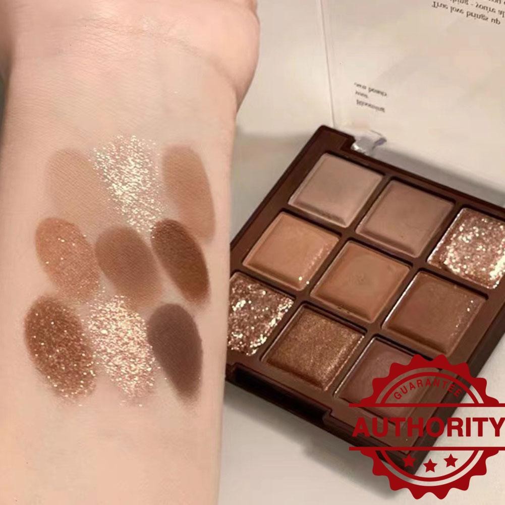 อายแชโดว์ช็อกโกแลต 9 สีติดทนนาน Matte & Glitter Eyeshadow Eye Makeup Smooth C8w3