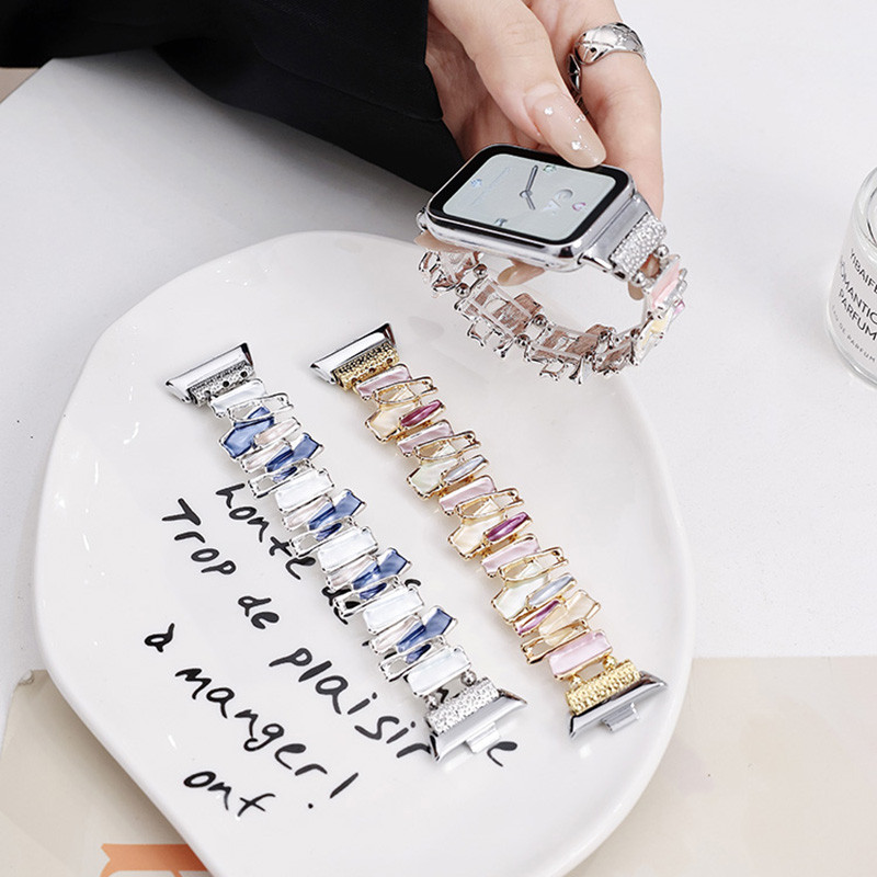 ห่วงยางยืดวงโลหะสําหรับ Samsung Galaxy Fit 3 สายนาฬิกาอัจฉริยะผู้หญิงสร้อยข้อมือกลวงโลหะเรขาคณิตผิดปกติ Samsung Fit3 สายรัดข้อมือ