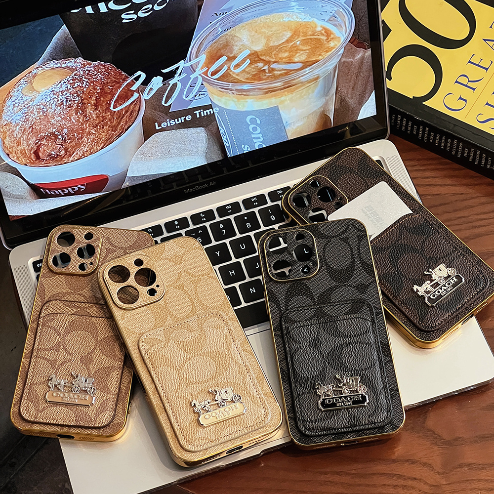 หรูหรา COACH การ์ดกระเป๋าเคสโทรศัพท์เข้ากันได้กับ IPhone 14 15 16 17 18 Pro Max สําหรับ IP 12 13 Pro Max 14PM15PM 16ProMax Promax ทองชุบกรอบเลนส์ฝาครอบป้องกัน