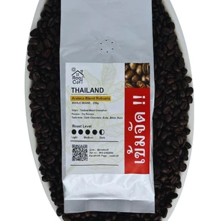 เมล็ดกาแฟโรบัสต้าเบลนด์ คัดเมล็ด 500/250 กรัม คั่วเข้ม เข้มหอม ชงได้ทุกเมนู แบบเมล็ดแบบบด Roof Coff