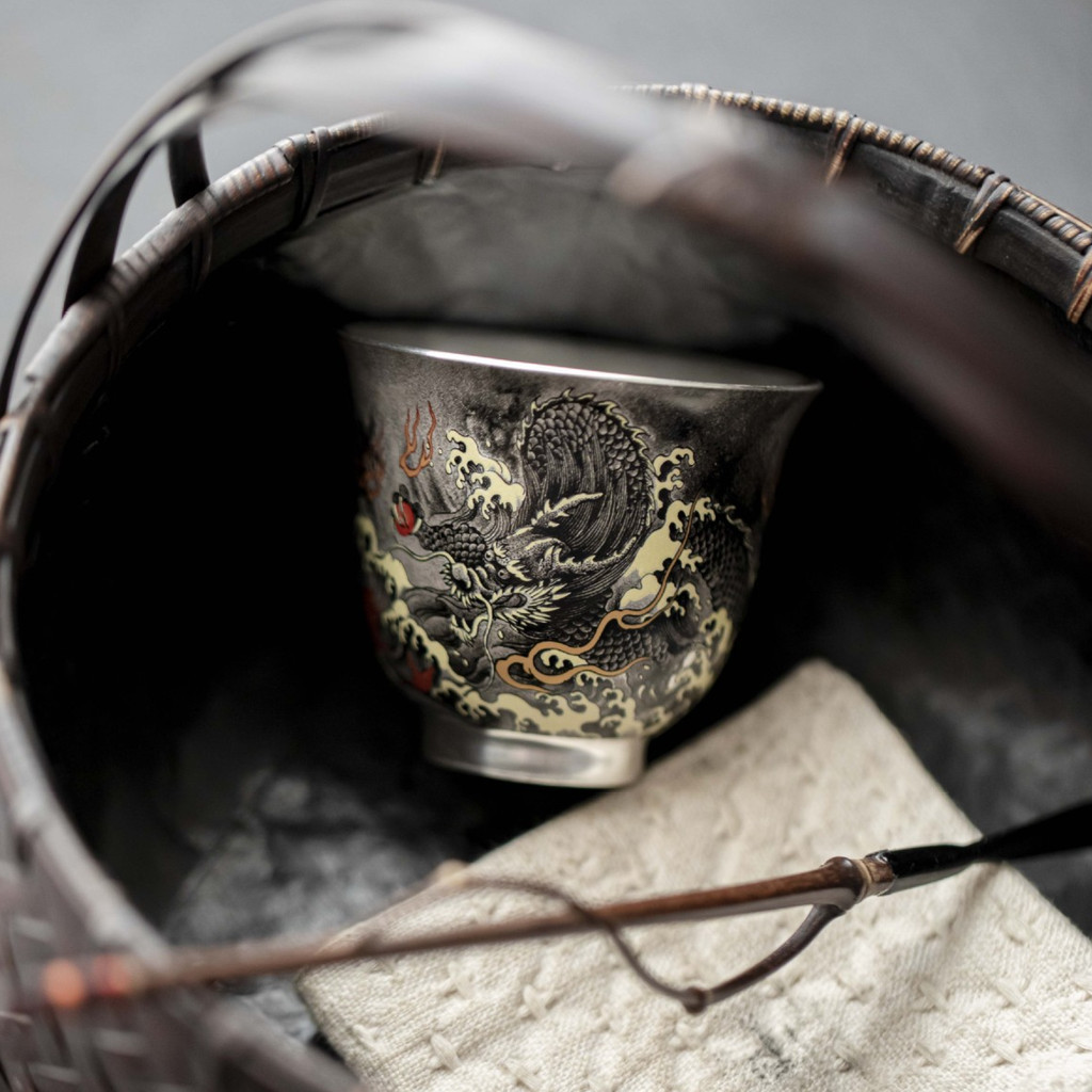 999 เงินสเตอร์ลิง Gilt Silver Ink Dragon ถ้วยชา Retro Kung Fu ชุดชาเซรามิคถ้วยชา Master Cup ในครัวเรือน [A376-01] – โปรปัง