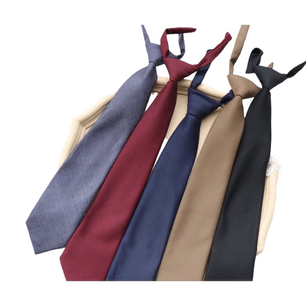 Boy tie เนคไท สำเร็จรูป ไทสีเทา ไทสีดำ สีแดง สีกรม สีเขียว สีเบจ ไทเด็กสายซิป/สายยางปรับเลื่อนได้