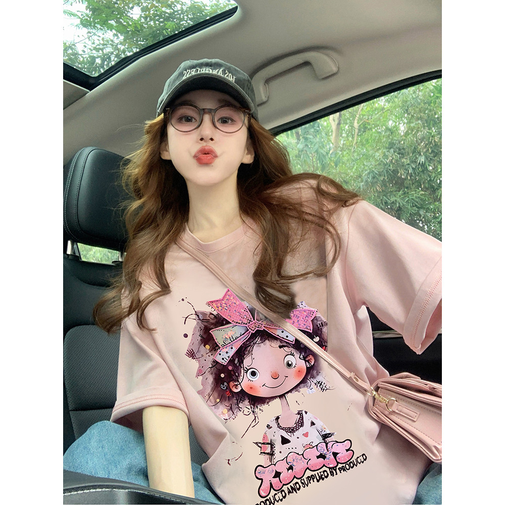 (จัดส่งตลอด 24 ชั่วโมง）Angel Official เสื้อยืดแขนสั้นลำลองเกาหลี เสื้อโอเวอร์ไซส์พิมพ์ลายสาวการ์ตูน ผ้าฝ้าย 100%