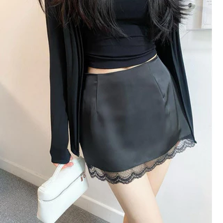 Cuites 99067 กระโปรงสีพื้น กระโปรงน่ารักมาก มีดีเทลลูกไม้ซีทรูเบาๆ สามารถเเมทกับเสื้อได้หลายแบบ ไม่ร้อน