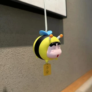 💥 จัดส่งจากประเทศไทย 💥Bees Crayon Shin chan คอสเพลย์น่ารักอะนิเมะรูป COD สต็อกรูปตุ๊กตาของเล่นสําหรับของขวัญเด็กคอลเลกชันจี้รถเครื่องประดับตกแต่งเค้กบ้านตกแต่ง