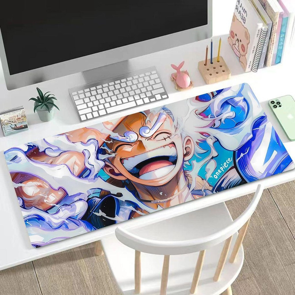 แผ่นรองโต๊ะ Gear 5 ลูฟี่ 90x40ซม | ธีมวันพีช นิกา ซันพระเจ้า | ฐานกันลื่นหนา 3 มม. ขนาดใหญ่พิเศษ | แผ่นรองเมาส์สําหรับเล่นเกมแบบขยายสําหรับพีซี