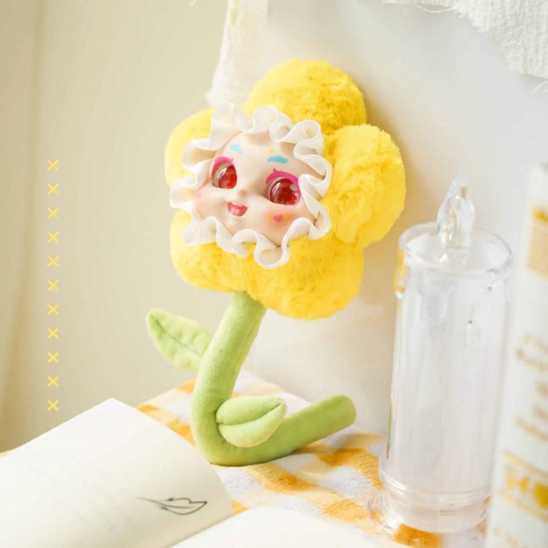 Kimmon Flower Plush Dolls v5 Action Figurines Mystery Box Plush Toys ตุ๊กตาไวนิลตุ๊กตา กล่องศิลปะของเล่นรู Blind Box ของขวัญวันฮาโลวีนคริสต์มาสและปีใหม่ Halloween Christmas New Year gifts