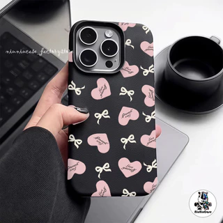เข้ากันได้สำหรับ เคสไอโฟน13 เคส ผีเสื้อสีชมพู For iphone 16 Pro Max 8 Plus XR 12 11 14 15 Pro Max กันกระแทก แบบด้าน Case
