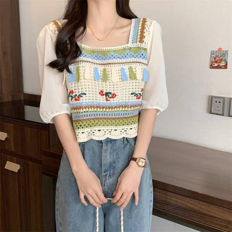 เสื้อนิตติ้งสำหรับผู้หญิง ทรงคลายและใช้งานได้หลากหลาย แขนสั้นทันสมัย พ่วงลูกปัดและดอกไม้