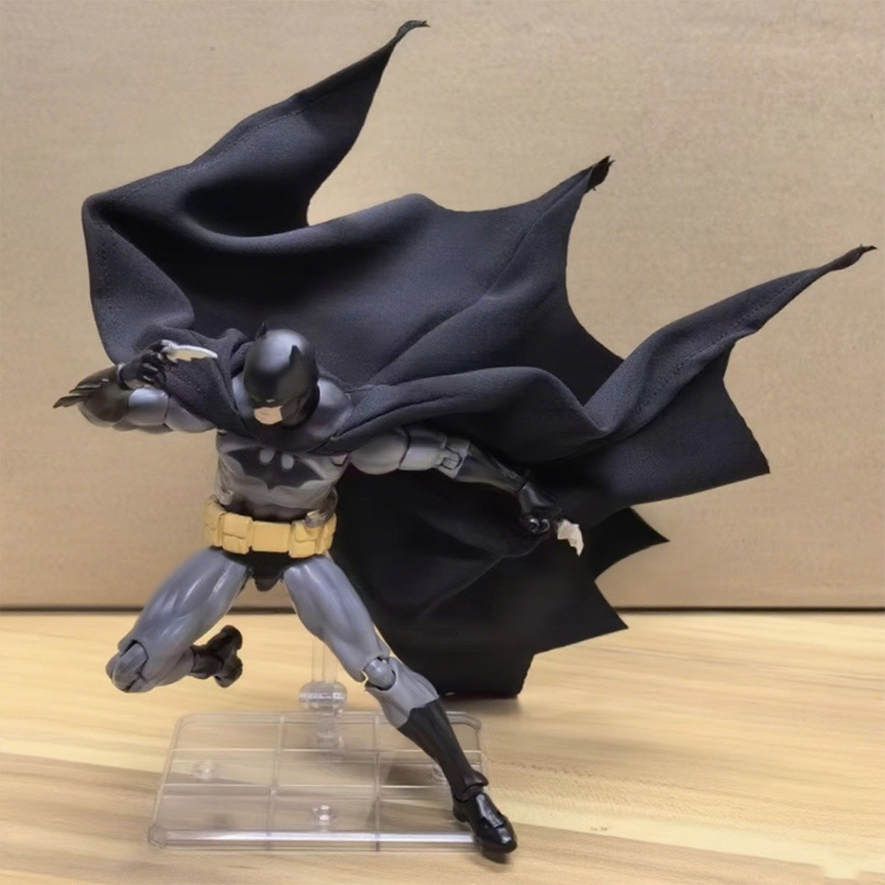 CT Toys Mafex 126 Batman Action Figures HUSH BLACK Ver Justice League Figurine The Dark Knight Colle