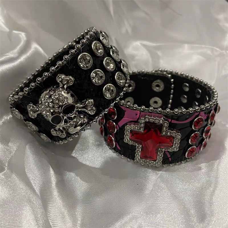 สร้อยข้อมือหนังสไตล์ Hip-hop Punk กะพร/tiny rhinestones เครื่องประดับแฟชั่นสำหรับปาร์ตี้