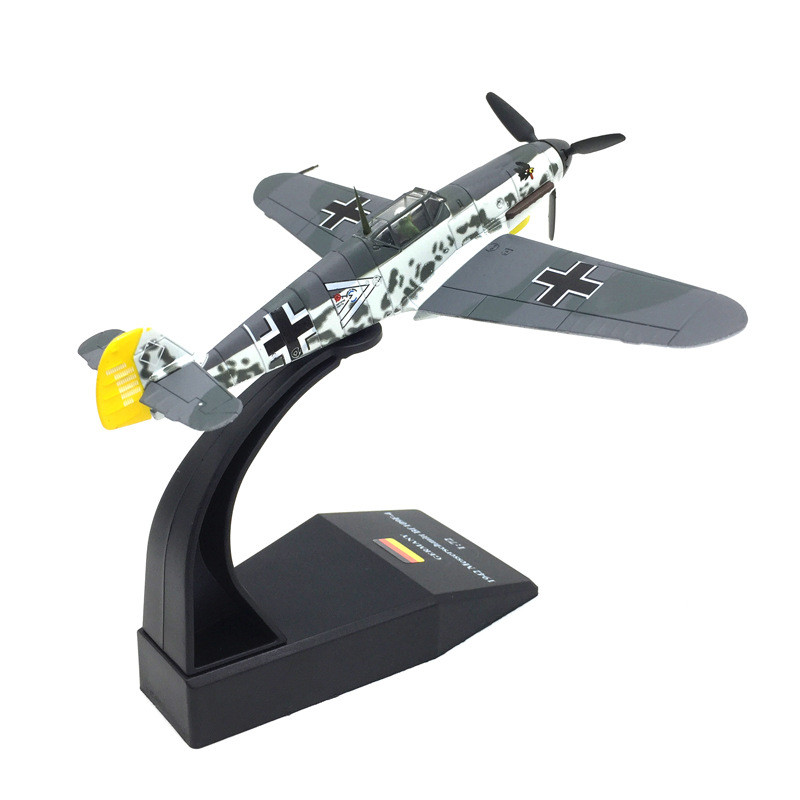 คลังสินค้าพร้อม 1: 72 เยอรมัน World War II เครื่องบินที่มีชื่อเสียง BF109 จําลองเครื่องบินรบรุ่นผลิต