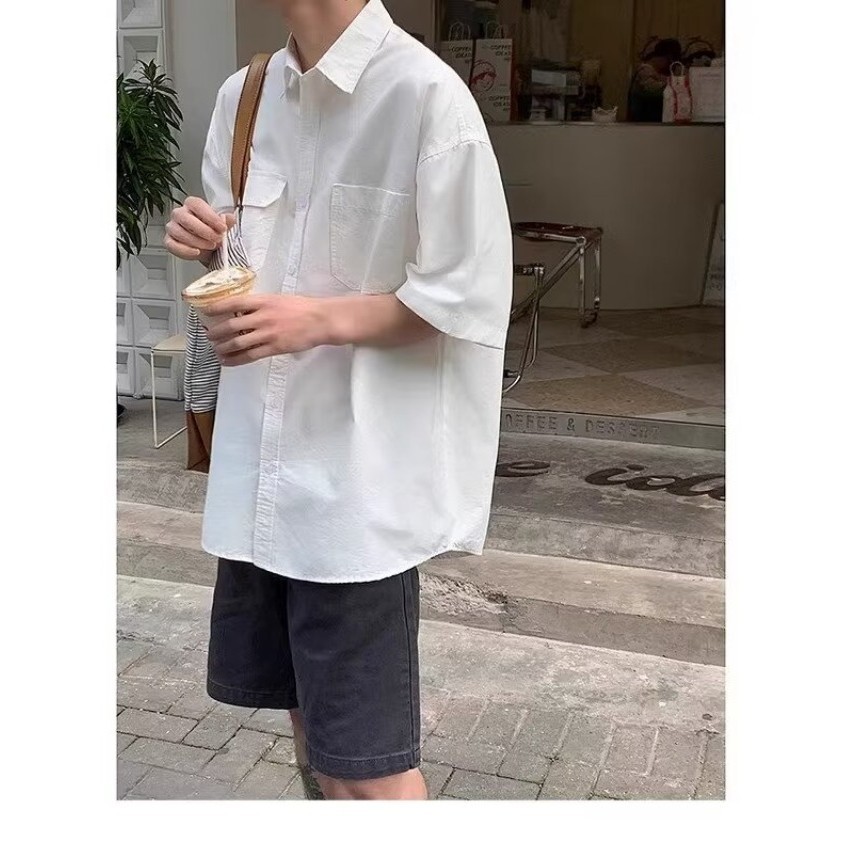 High-end Pure White Half-end เสื้อผู้ชายฤดูร้อนอินเทรนด์เยาวชนความรู้สึกสไตล์ฮ่องกงหลวมกลางแขนเสื้อโดยรวม