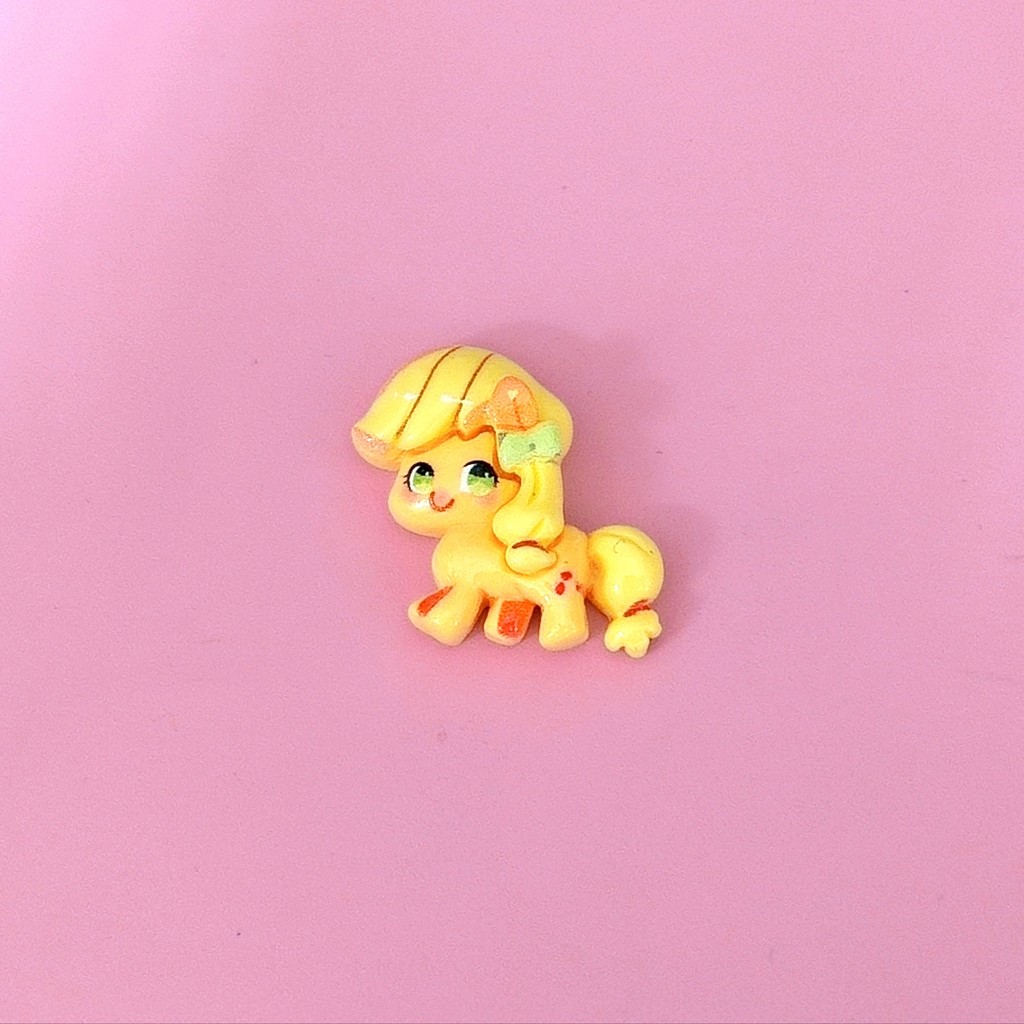 Usoq Pony Polly crocs หัวเข็มขัดรองเท้า Cute Pony paradise อุปกรณ์รองเท้า diy อุปกรณ์เสริมกาวครีม
