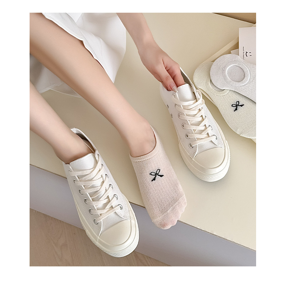 พร้อมส่ง : ถุงเท้า ข้อสั้นข้อต่ำ สีพื้น ใส่ได้ทุกโอกาส รูปที่ 4