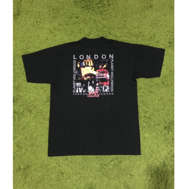 เสื้อยืด Hollywood Planet London