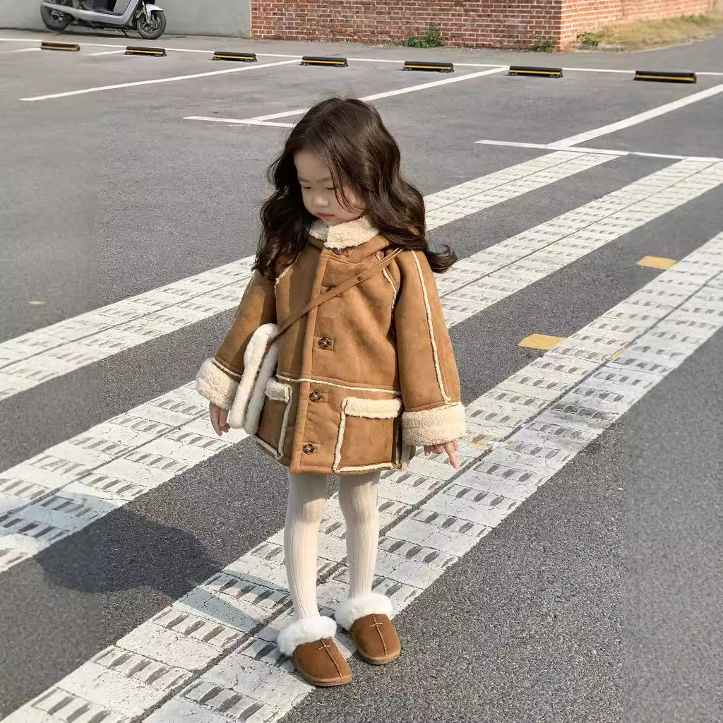 [เด็ก] สาวฤดูหนาวอารมณ์แฟชั่นสองด้านหนาอบอุ่นหนังนิ่มขนชิ้นเดียวคลุมด้วยผ้าเสื้อขนสัตว์เนื้อแกะเสื้อ