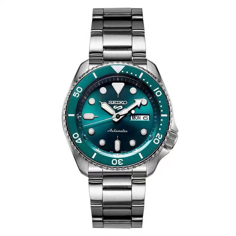 Seiko Sko5 Mens Multifunctional Quartz Watch Smooth Moving