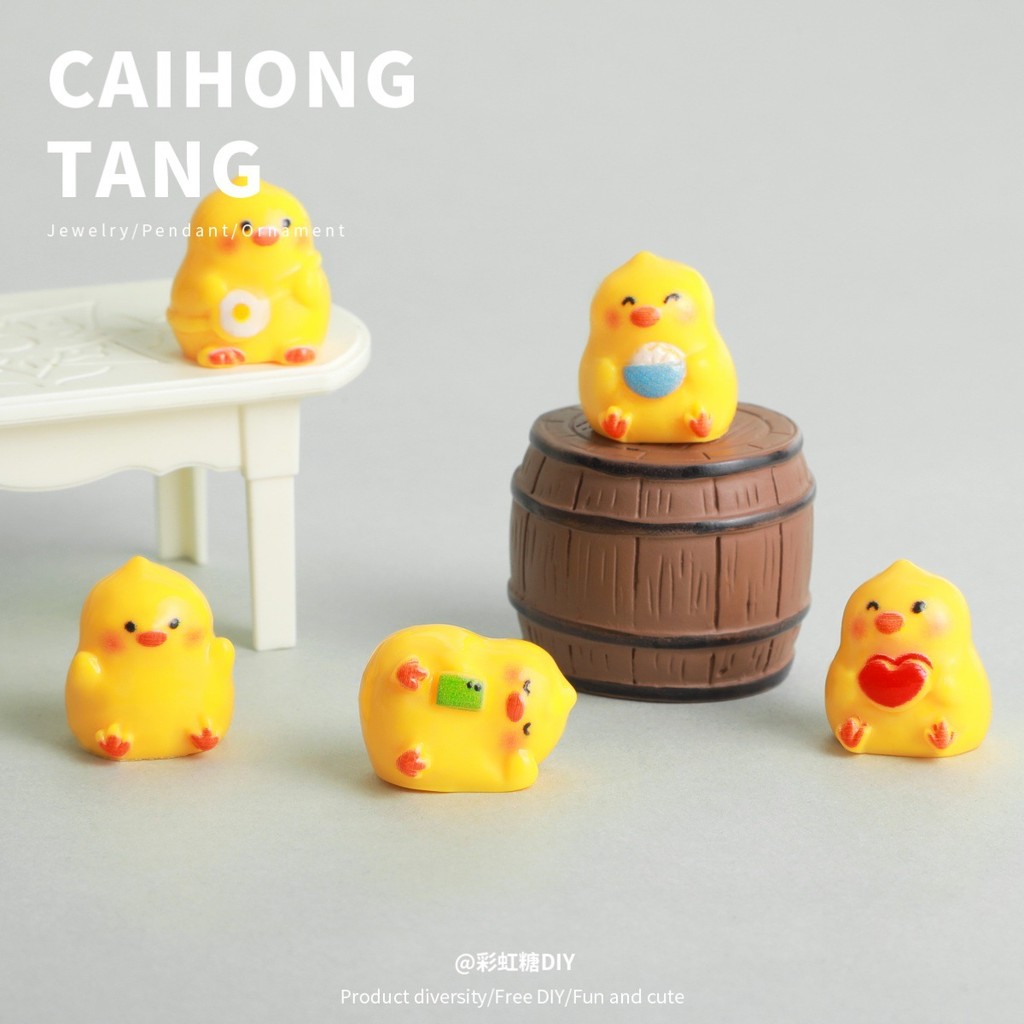 ไก่สีทึบ 10 ชิ้นพร้อมหัวใจโทรศัพท์มือถือเคลือบเงาเรซิ่น Charms (2-111)