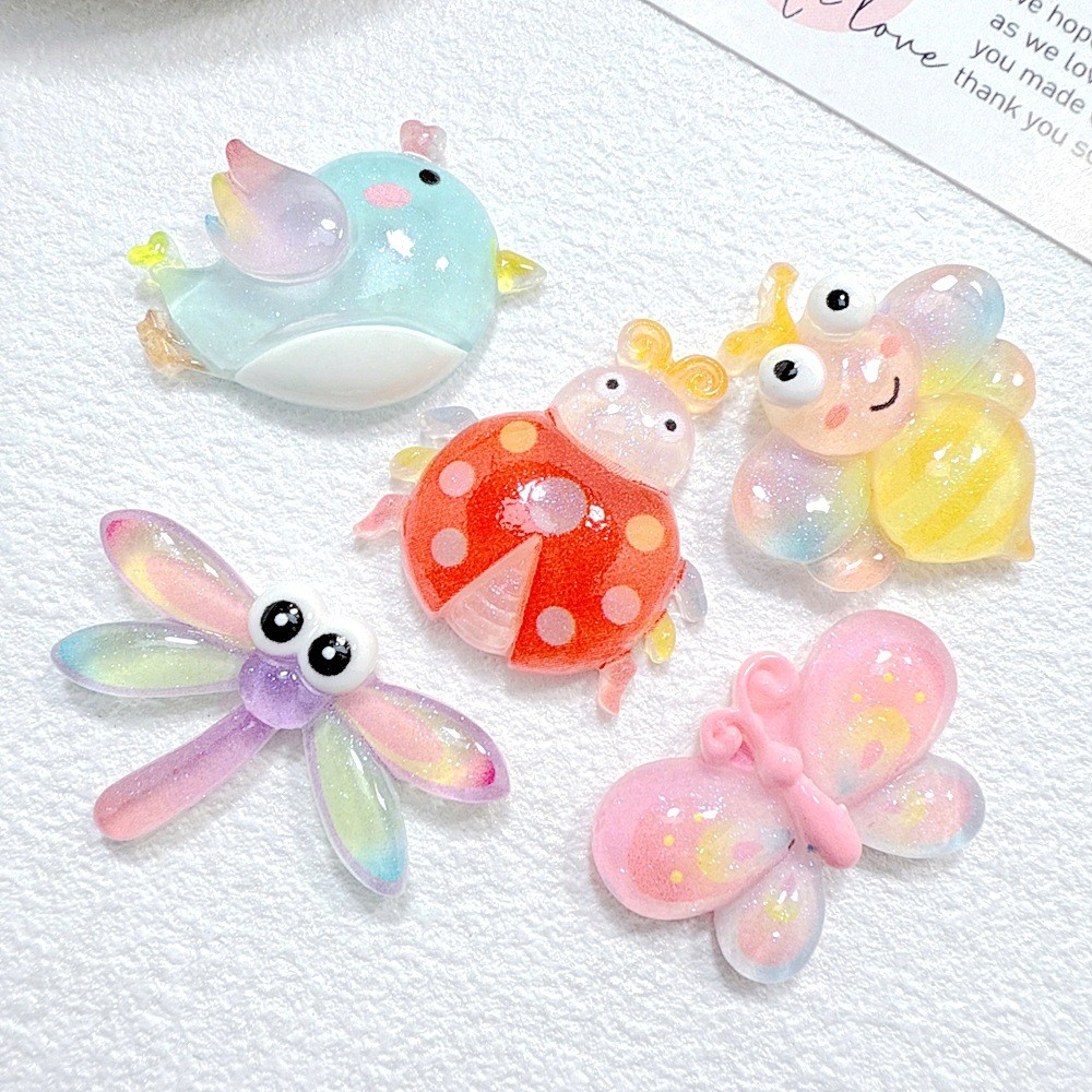 10 ชิ้นน่ารักผีเสื้อนกเรซิ่น Charms สําหรับ DIY (2-119)