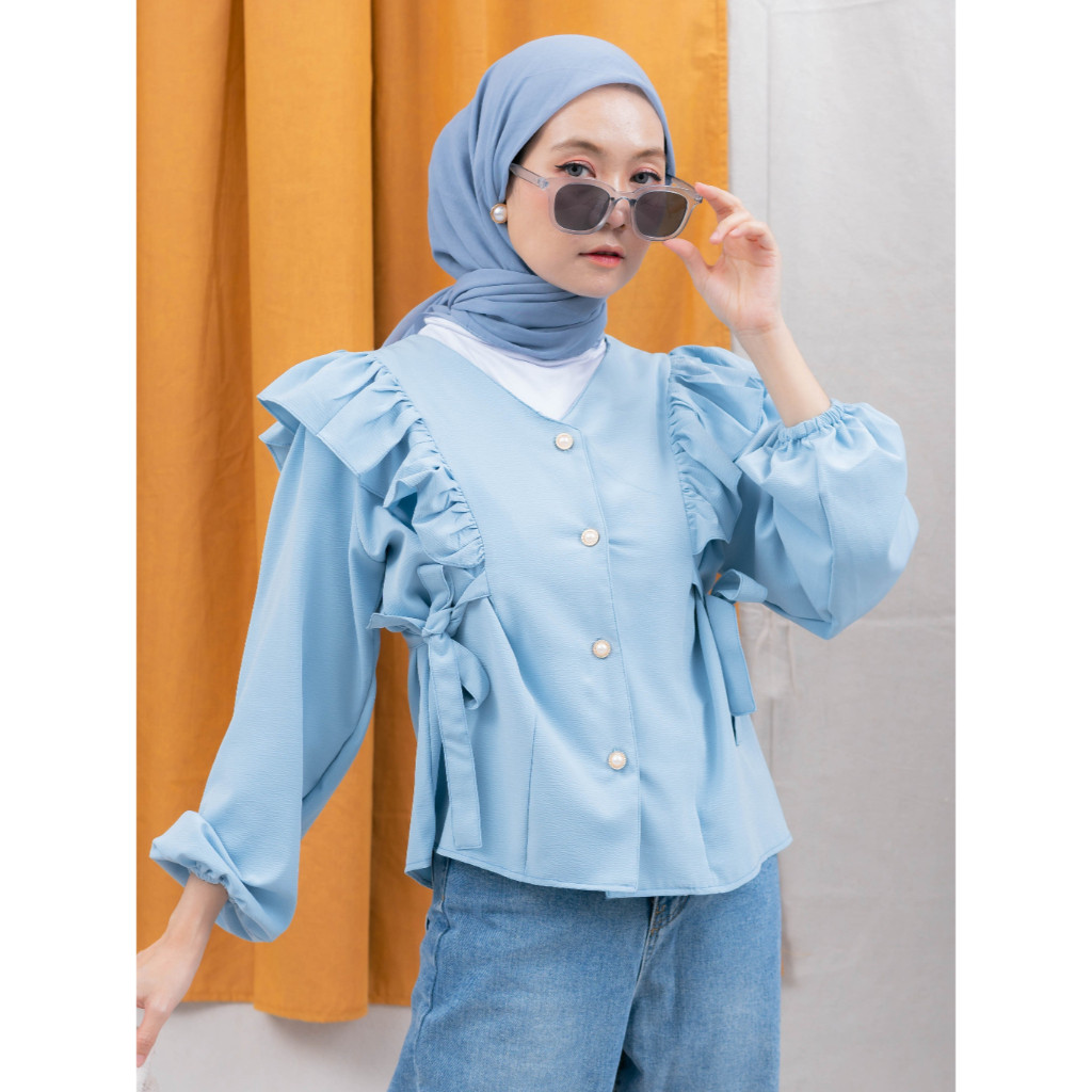 เสื้อสตรี Arvera Aruna