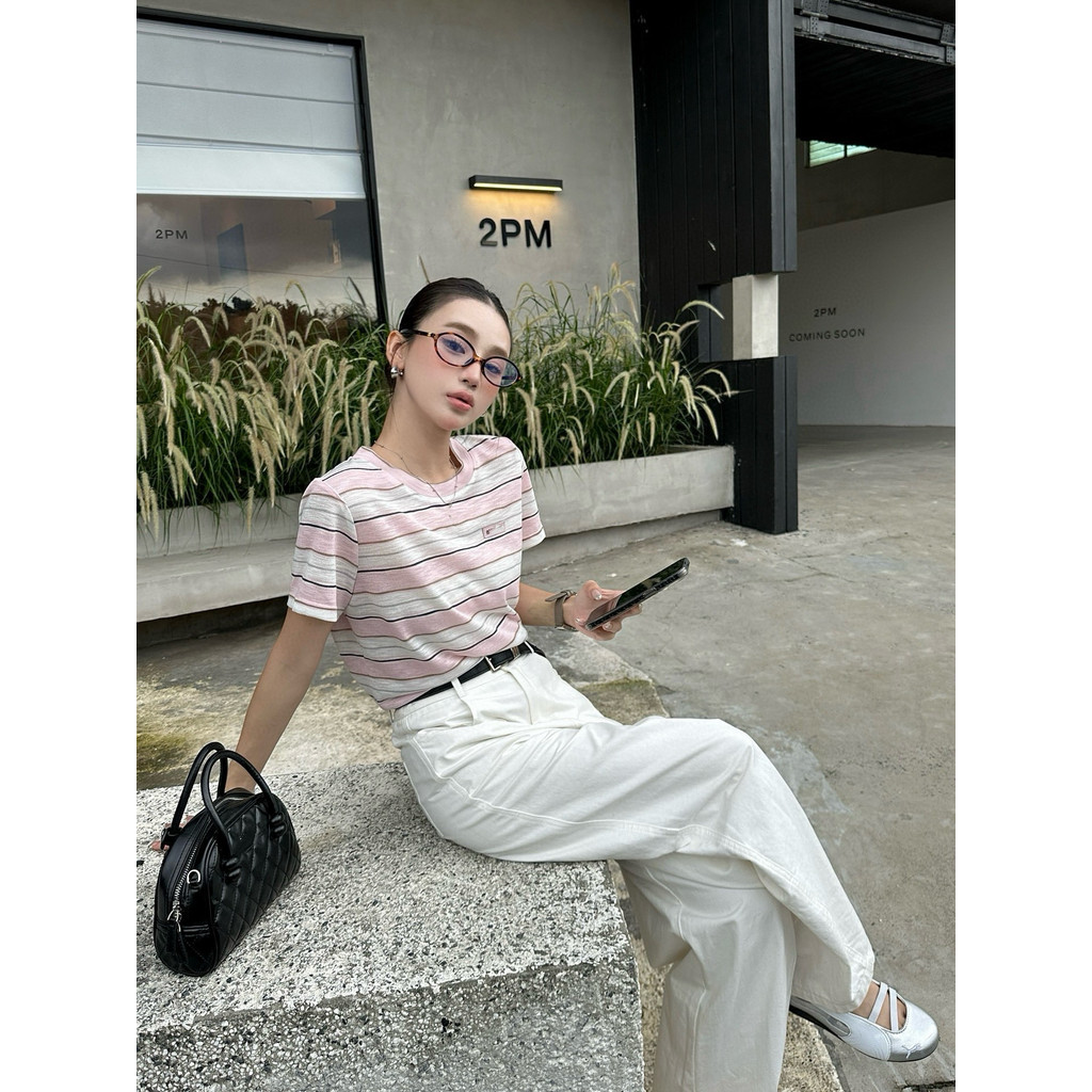 IPD9 มิว ฤดูใบไม้ผลิฤดูร้อนโลโก้ปักแพทช์ตกแต่งรอบคอแขนสั้นด้านบนสบายๆทุกการแข่งขันเสื้อยืด