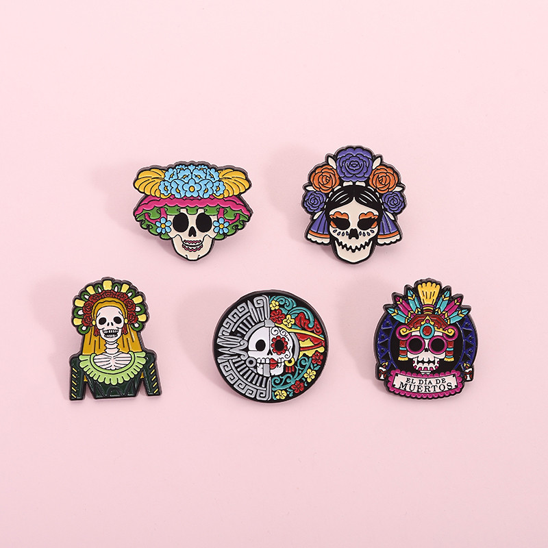 เข็มกลัดกะโหลกศีรษะ La Calavera De La Catrina ทำจากโลหะสำหรับอุปกรณ์เสริมกระเป๋าเป้ และของขวัญในวันฮาโลวีน