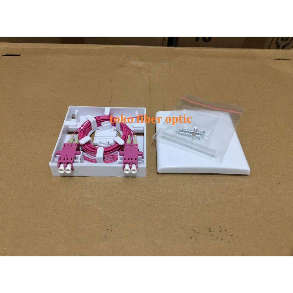 4 คอร์ LC OM4 Rosette ครบ 4 คอร์