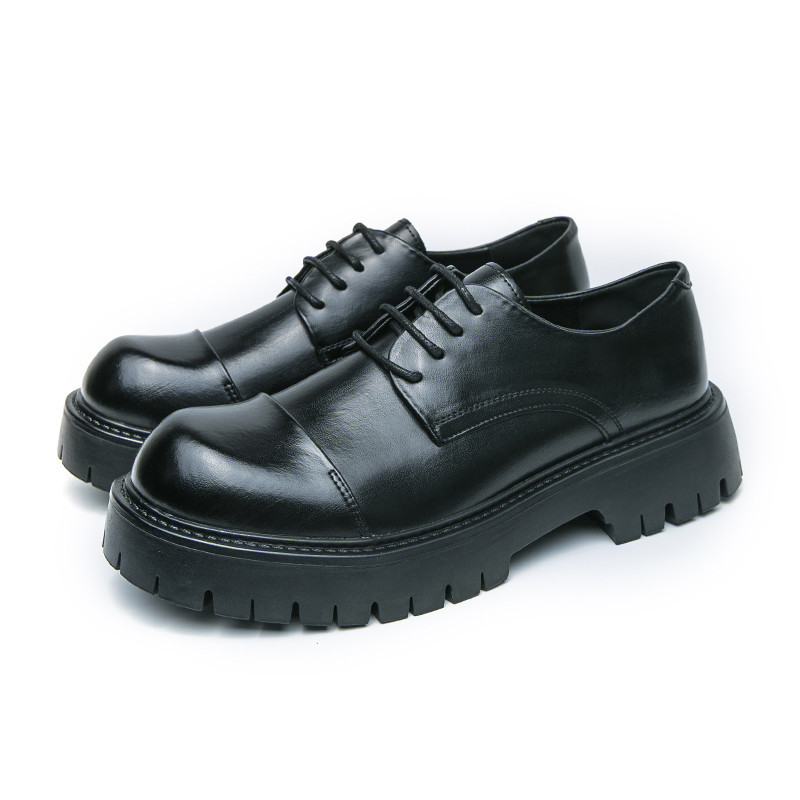 Casual หนัง Chunky รองเท้ารองเท้าหนังสีทึบสําหรับ Man Flats รองเท้ารอบ Toe สีดํา Lace up