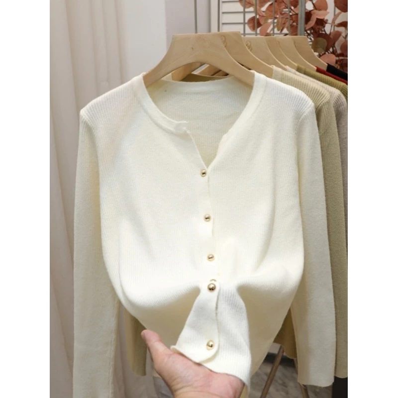 Xiaoma111 เสื้อสเวตเตอร์ถักแขนยาวเสื้อแจ็คเก็ตผู้หญิงสไตล์ใหม่ฤดูใบไม้ร่วง V คอสีทึบ Simple Classy เสื้อไหมพรม Tops Match Happy JD3S