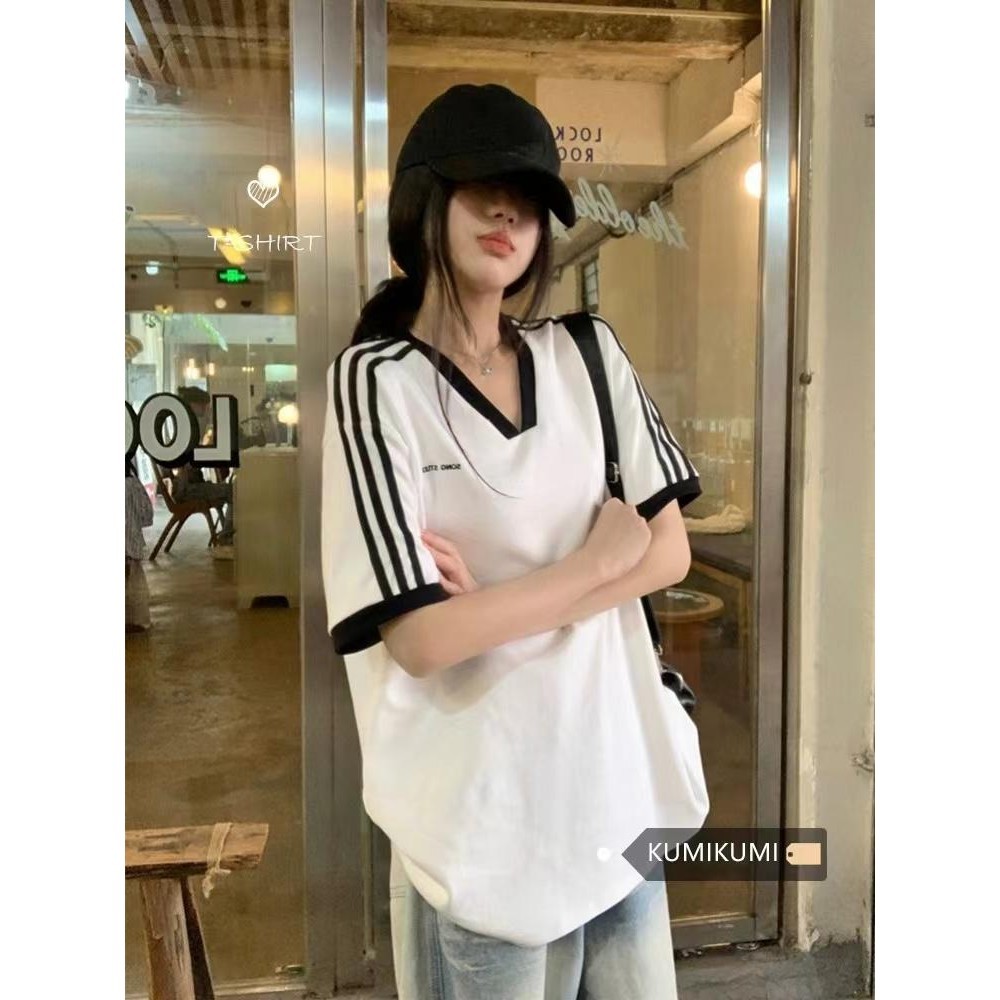 KOKO#เสื้อยืดแขนสั้นลายทาง คอวีสีตัดกัน ฤดูร้อน แฟชั่น เสื้อยืดสไตล์เกาหลีหลวมด้านบน เหมาะสำหรับสาวอ้วนด้วย#2654