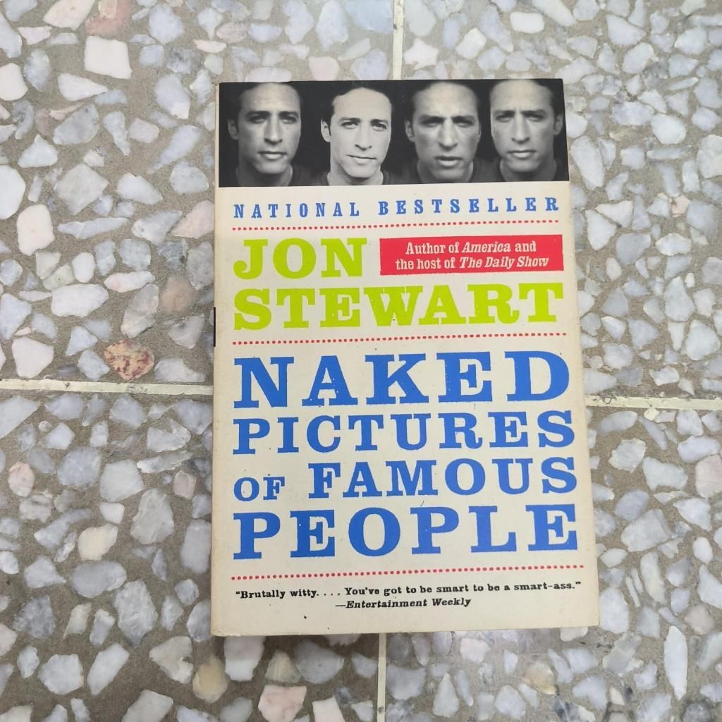 ภาพเปลือยคนดัง Jon Stewart