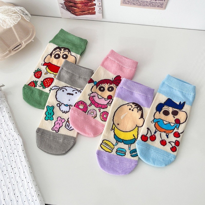 ถุงเท้าการ์ตูน Crayon Shin-Chan สำหรับผู้หญิง ทำจากผ้าฝ้าย=combed ดูดซับเหงื่อดี เหมาะสำหรับฤดูใบไม้ผลิและฤดูร้อน ระบายอากาศได้ดี