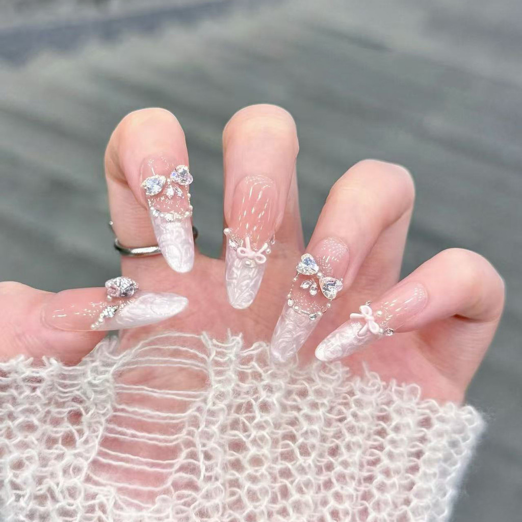 HANDMADE + กาวฟรีArtificial เล็บยาวรูปไข่สาวหวาน Blush Gradient French Ripple 3D Bow Phototherapy เล็บปลอมกดบนเล็บนํากลับมาใช้ใหม่ได้
