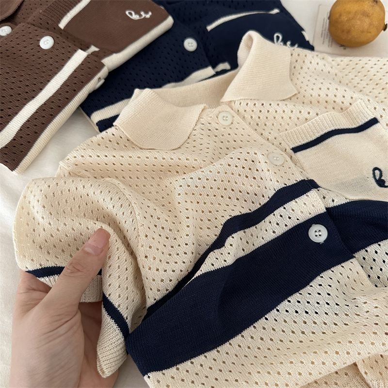 2025 ผู้ชายและผู้หญิงเสื้อผ้า hollow contrasting ผ้าไหมน้ําแข็งเสื้อกันหนาวแฟชั่นเด็กอเนกประสงค์ breathab2025 男女童装 การ์ตูนพิมพ์เสื้อแขนสั้น