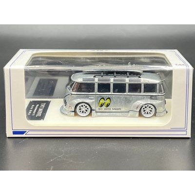 TNT Model 1/64  VW T1 Bus RWB Raw Zamac Chase diecast model. Mooneyes