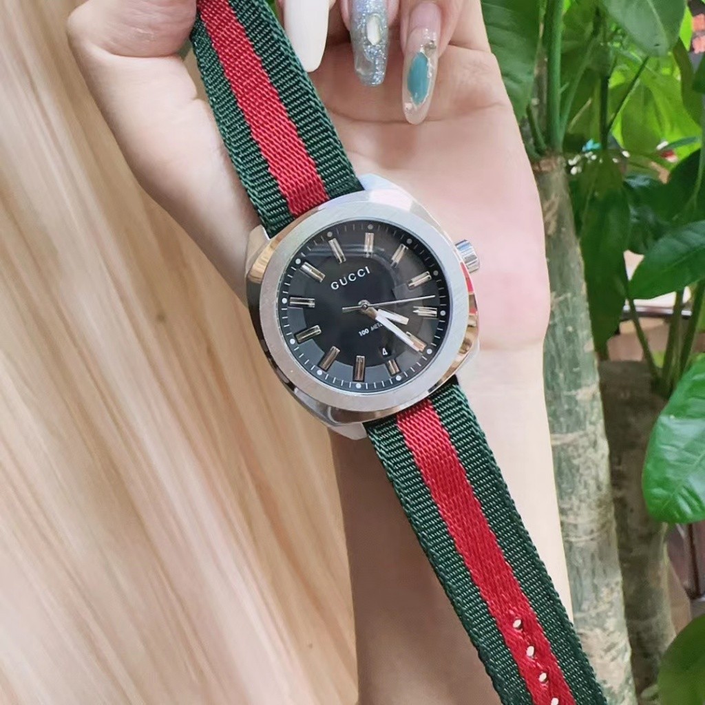 กุชชี่ นาฬิกา Gucci GG2570 series สายไนลอน 4CM หน้าปัดสีดำ