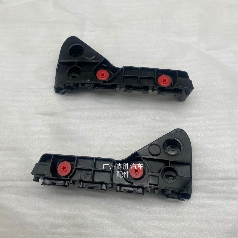 1 ชิ้นสําหรับ TOYOTA HILUX REVO ROCCO ขายึดกันชนหน้า Carabiner