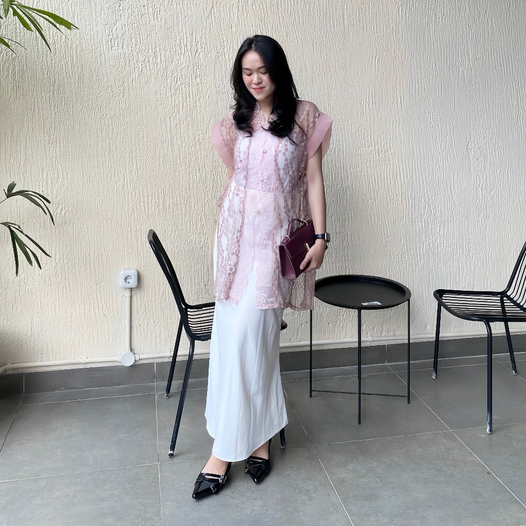 Yuha Outer Brukat Wedding Vest Outer Organza byvitafa.id