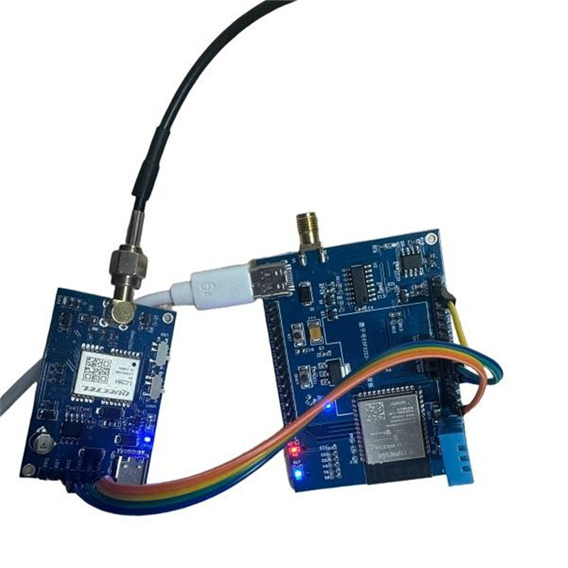 ความแม่นยําสูง GNSS ตําแหน่ง Dual-Band RTK โมดูล Micro Python ESP32 รหัส Ntrip Difference Developmen