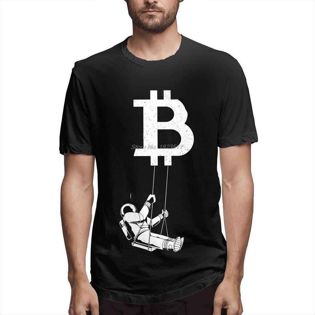 Bitcoin แกว่งนักบินอวกาศ Moon Crypto BTC T เสื้อผู้ชายผ้าฝ้ายขนาดใหญ่ O-คอแขนสั้นเสื้อยืด Tee Tops H