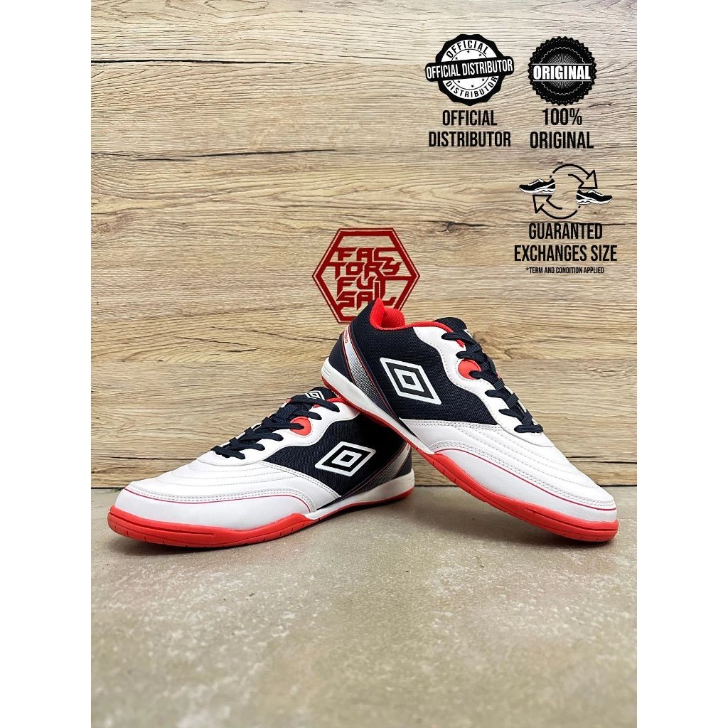 UMBRO SALA PULSE (PUTIH) KASUT FUTSAL