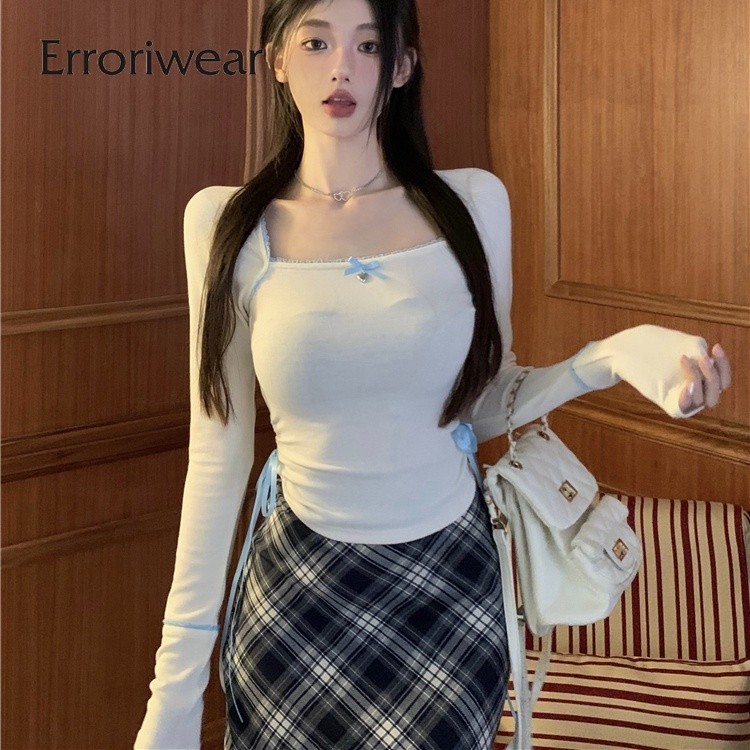 Errokiwear เสื้อยืดผู้หญิง 2024 สีทึบขอบลูกไม้ Bowknots สแควร์คอแขนยาว Slim Fit Tops