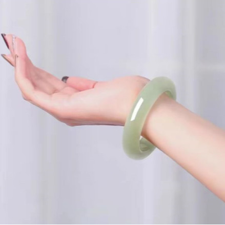 [มีในสต็อก] สร้อยข้อมือหยก Hetian เลียนแบบเคลือบ