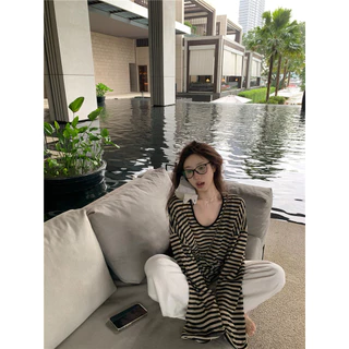 🌸Soroh🌸เสื้อยืด แขนยาว คอวี ลายทาง ทรงหลวม ผ้านิ่ม🌷สไตล์เกาหลี ลำลอง แฟชั่น ใส่สบาย💐#FY7804