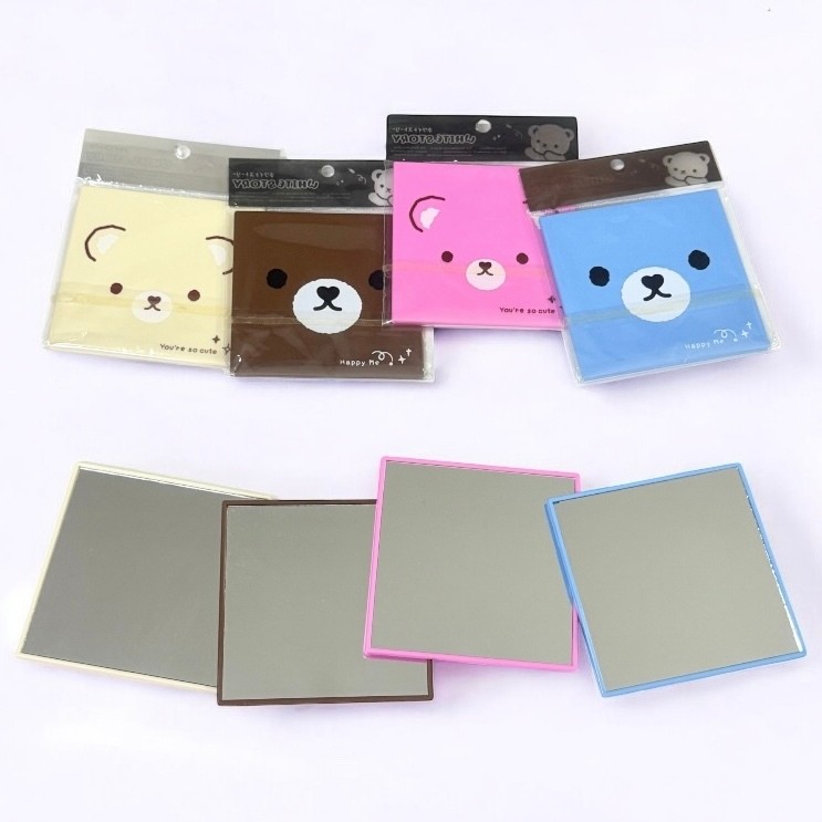 กระจกสี่เหลี่ยมลายหมีพกพา พร้อมส่ง