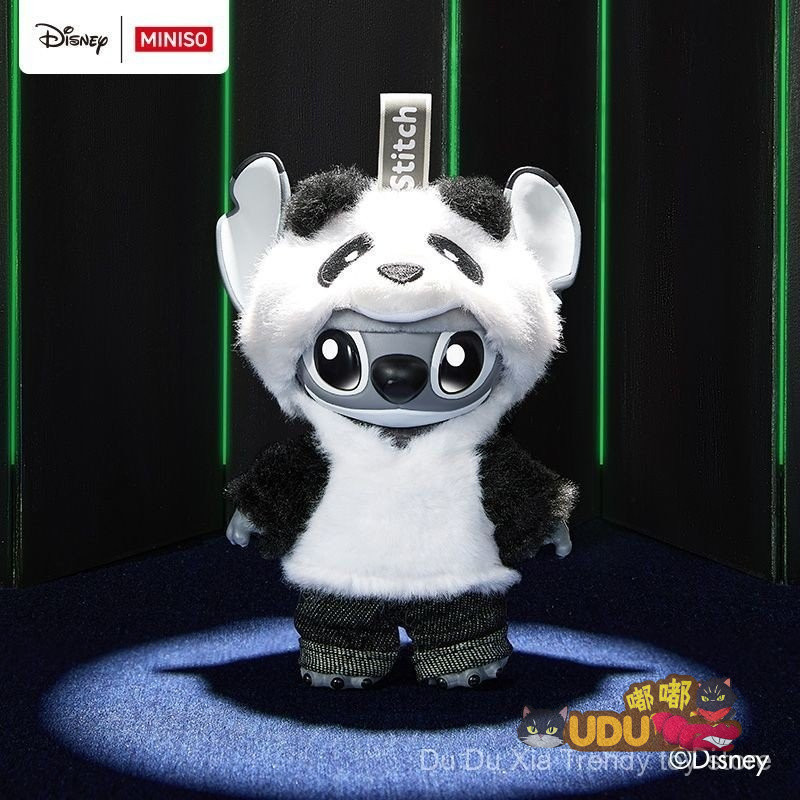 🐼ของแท้🐼MINISO Stitch GenZ Street Series ของเล่นตุ๊กตา Creative Panda Stitch พวงกุญแจกระเป๋านักเรียน