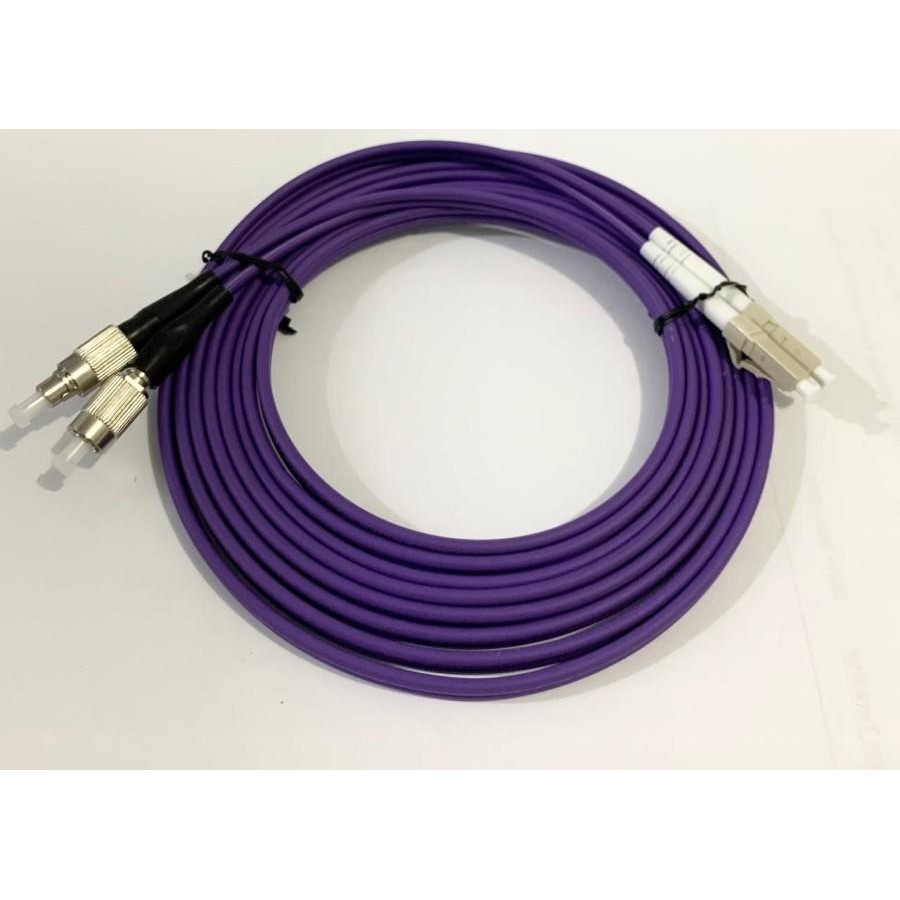 OM4 patchcord LC FC OM4 ไฟเบอร์ออปติกมัลติโหมด LC-FC OM4 ดูเพล็กซ์ 30 เมตร